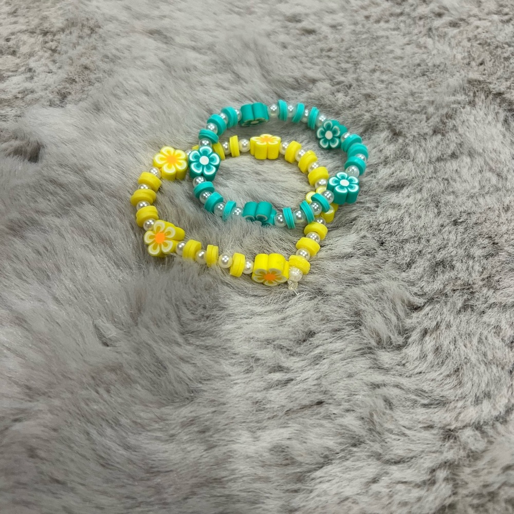 🎉3/$10 Handmade Heishi Bracelets